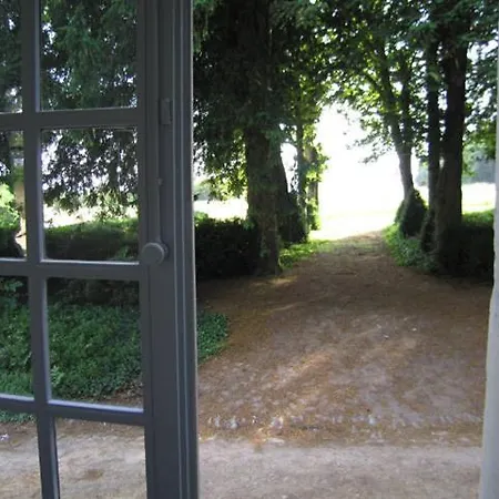 普兰特城堡住宿加早餐酒店 住宿加早餐酒店 3*