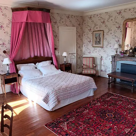 D'hotes Le Chateau De La Plante Bed & Breakfast 3*